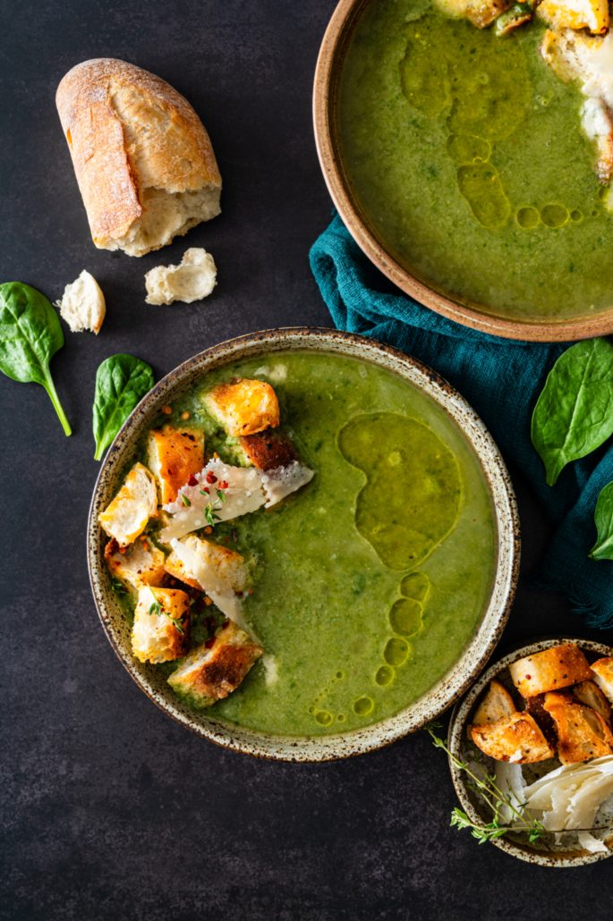 Greens & Beans Soup with Chili Garlic Croutons Zucchi US